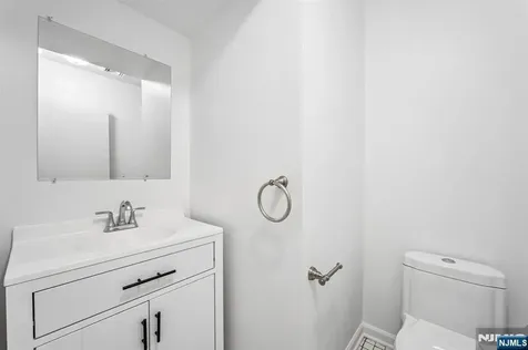304 Heights Drive Haledon NJ 07508