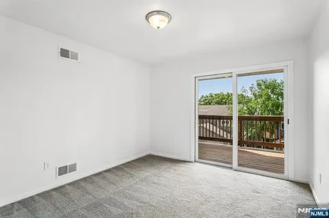 304 Heights Drive Haledon NJ 07508