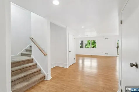 304 Heights Drive Haledon NJ 07508