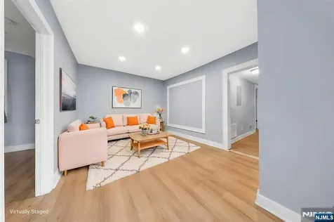 79 Delmar Place Irvington NJ 07111
