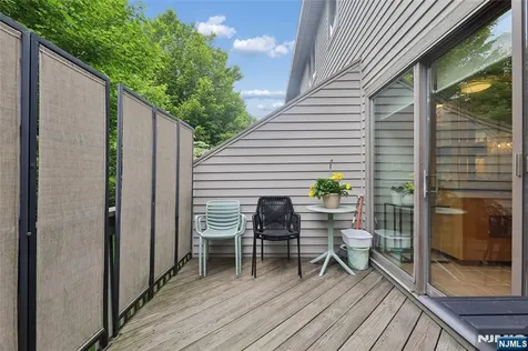 613 Fir Court Norwood NJ 07648
