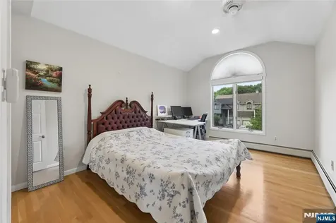 613 Fir Court Norwood NJ 07648