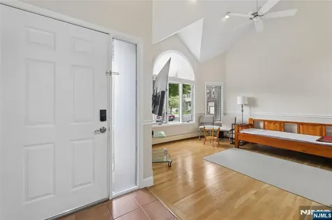 613 Fir Court Norwood NJ 07648