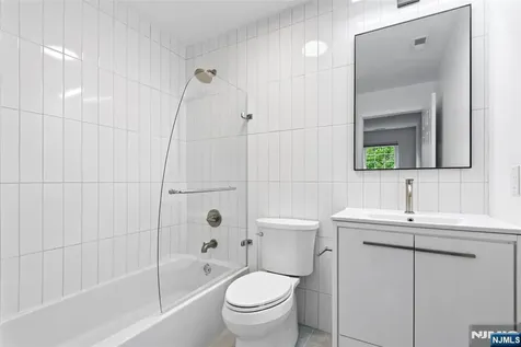45 Fox Run Drive Englewood NJ 07631