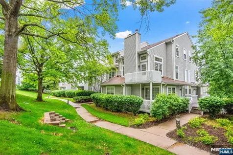 45 Fox Run Drive Englewood NJ 07631