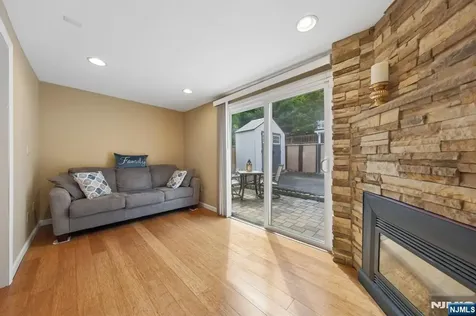 562 Valley Road Clifton NJ 07013