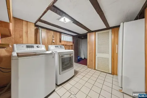 562 Valley Road Clifton NJ 07013