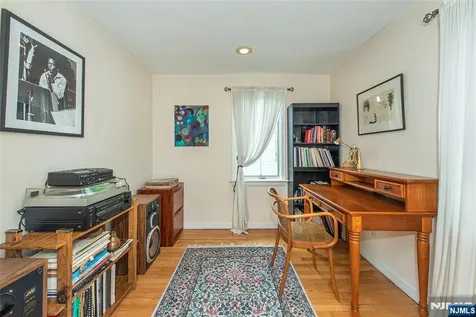 56 Lunn Avenue Bergenfield NJ 07621