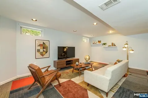 56 Lunn Avenue Bergenfield NJ 07621