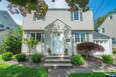 56 Lunn Avenue Bergenfield NJ 07621