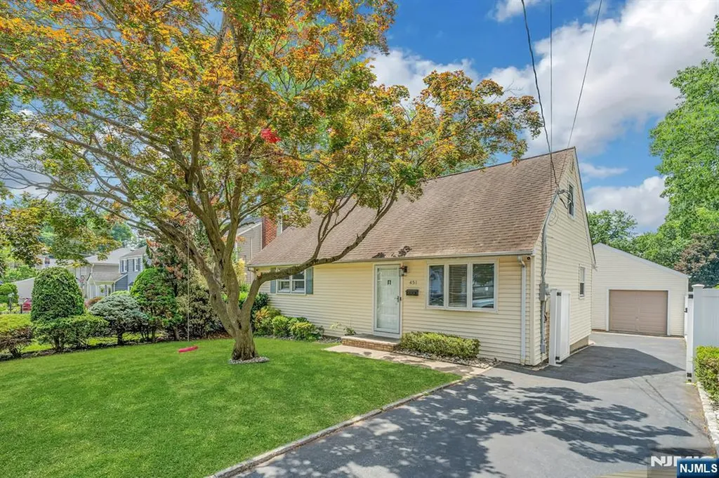 451 Chestnut Street Nutley NJ 07110