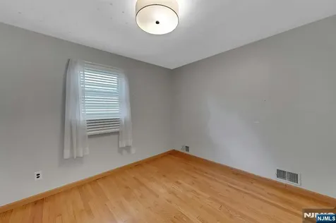 451 Chestnut Street Nutley NJ 07110
