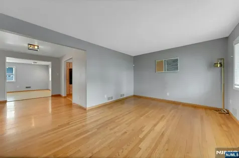 451 Chestnut Street Nutley NJ 07110