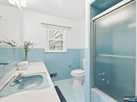 2 Linden Avenue West Orange NJ 07052