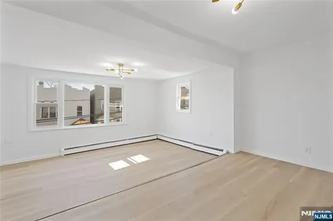 1407 85th Street North Bergen NJ 07047