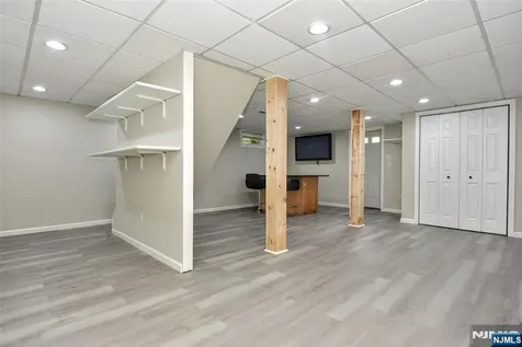 40 Poplar Grove Terrace West Milford NJ 07480