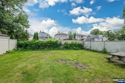 43 Fritz Street Bloomfield NJ 07003