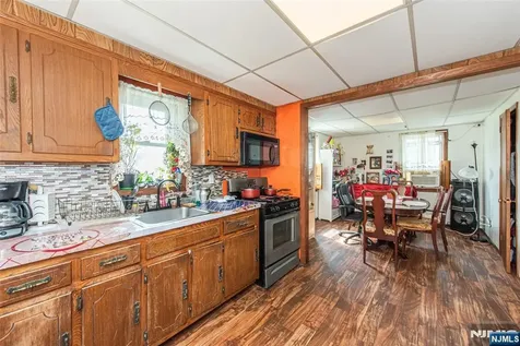 43 Fritz Street Bloomfield NJ 07003