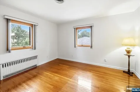 535 Summit Englewood Cliffs NJ 07632