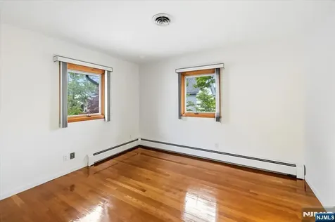 535 Summit Englewood Cliffs NJ 07632