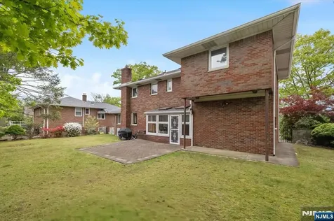 535 Summit Englewood Cliffs NJ 07632