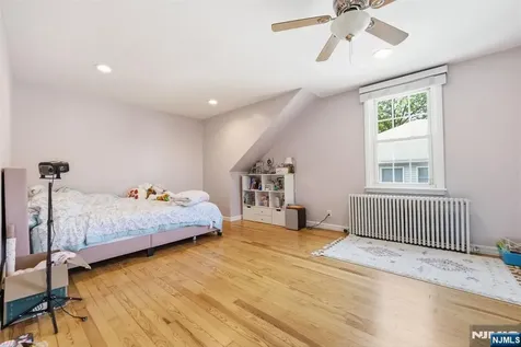 319 E Madison Avenue Dumont NJ 07628