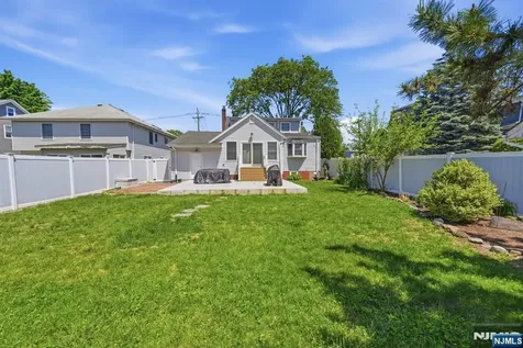 319 E Madison Avenue Dumont NJ 07628