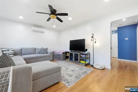 319 E Madison Avenue Dumont NJ 07628