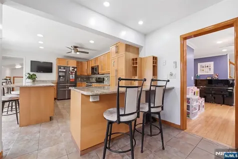319 E Madison Avenue Dumont NJ 07628