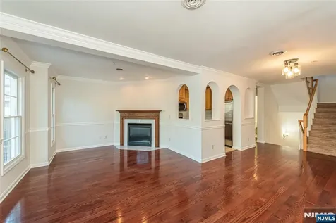 91 Roseland Avenue Caldwell NJ 07006