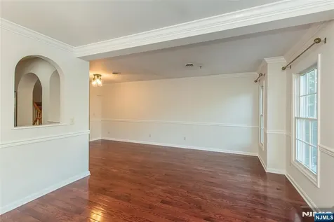 91 Roseland Avenue Caldwell NJ 07006
