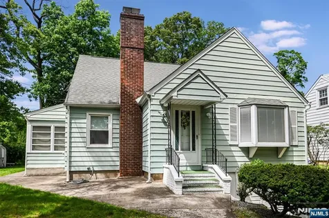 111 Jackson Avenue Wayne NJ 07470