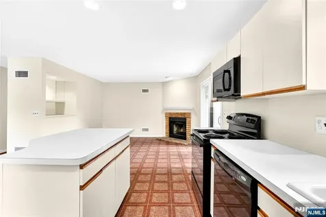 23 Peach Hill Court Ramsey NJ 07446