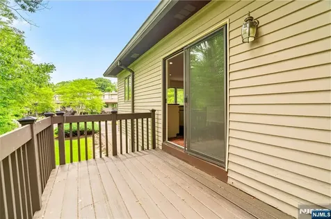 23 Peach Hill Court Ramsey NJ 07446