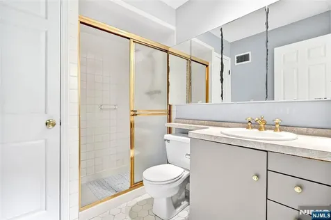 23 Peach Hill Court Ramsey NJ 07446