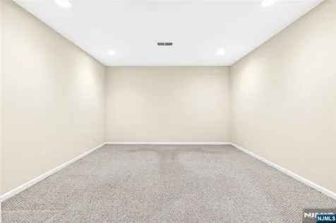 23 Peach Hill Court Ramsey NJ 07446