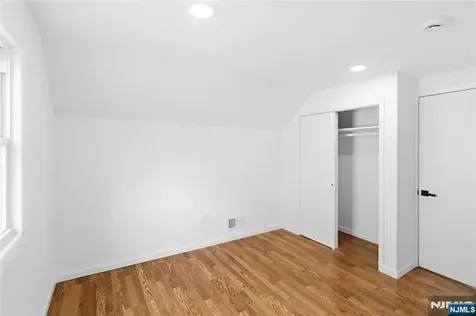 116 Washington Place Teaneck NJ 07666