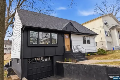 116 Washington Place Teaneck NJ 07666