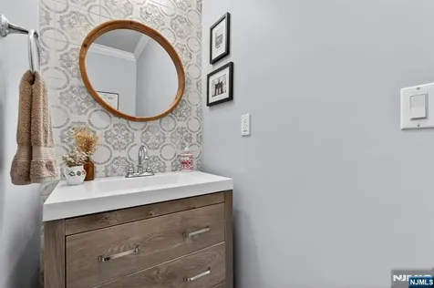54 Van Riper Avenue Rutherford NJ 07070