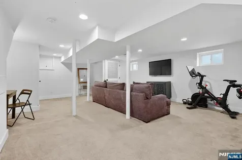 54 Van Riper Avenue Rutherford NJ 07070