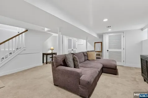 54 Van Riper Avenue Rutherford NJ 07070