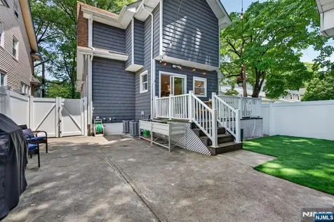 54 Van Riper Avenue Rutherford NJ 07070