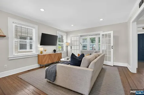 54 Van Riper Avenue Rutherford NJ 07070