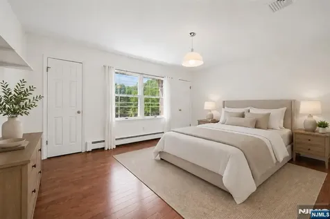 5 Glen Ridge Drive Washington Township NJ 07853
