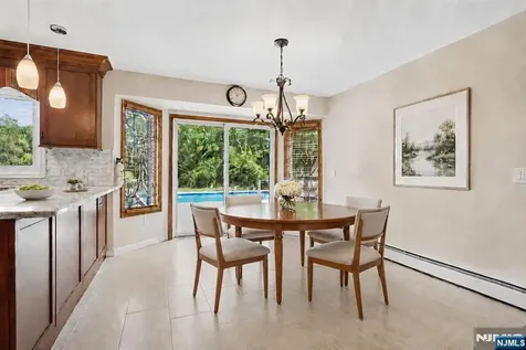 5 Glen Ridge Drive Washington Township NJ 07853