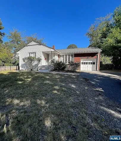 168 County Road Cresskill NJ 07626