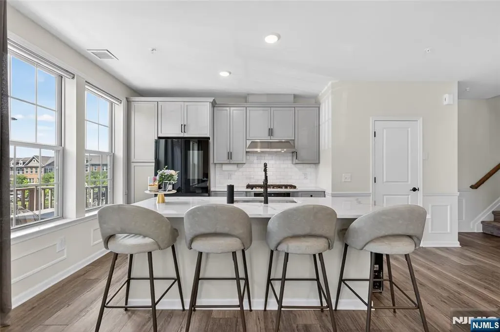 29 Arnold Drive Wood Ridge NJ 07075