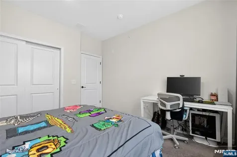 29 Arnold Drive Wood Ridge NJ 07075
