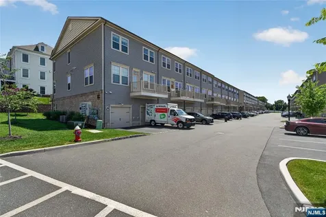 29 Arnold Drive Wood Ridge NJ 07075