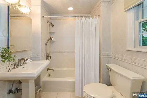 1051 Westwood Avenue Old Tappan NJ 07675